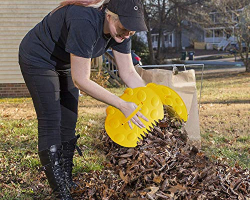 Leaf Scoops: The Perfect Garden Tool for Effortless Cleanup!