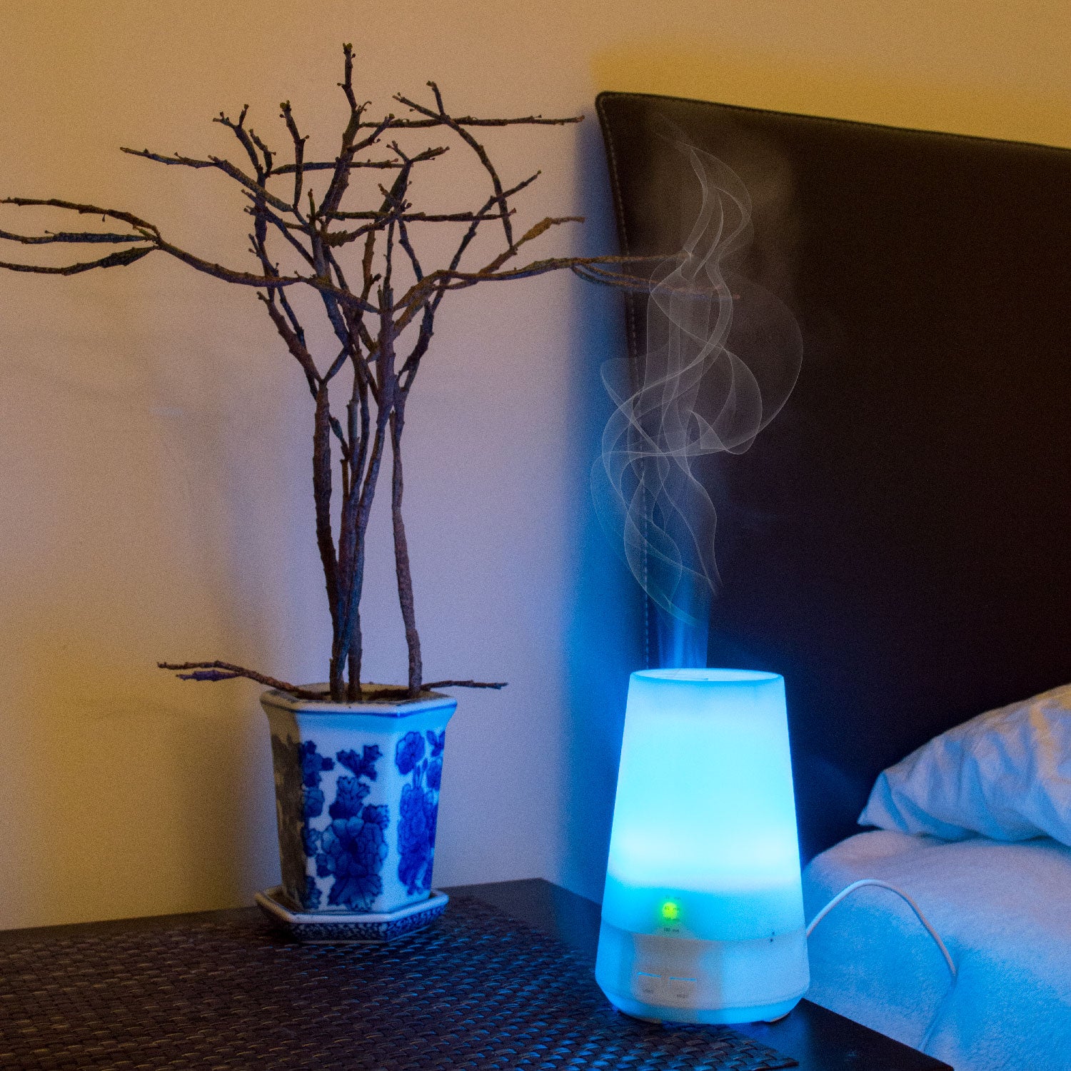 Aromatherapy Essential Oil Purifier Diffuser Air Humidifier with 4 Timer Settings & 7 Colors LED Changing Light